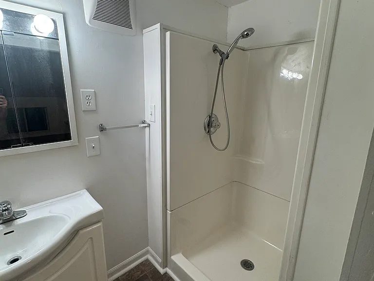 124 S Fern St — Photo 11