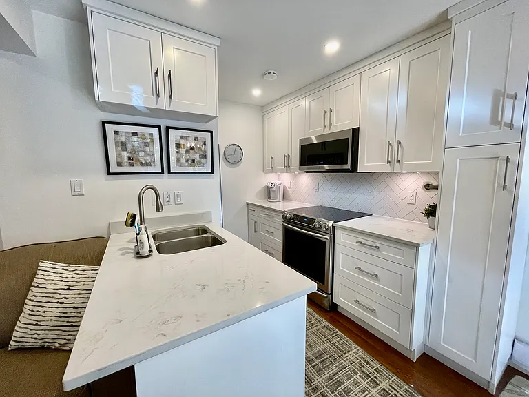 8052 Timber Ln — Photo 6
