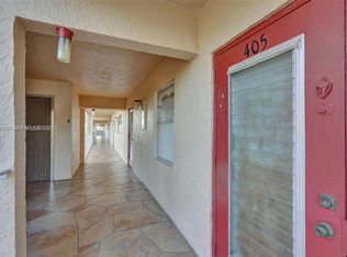 1030 Country Club Dr APT 405, Pompano Beach, FL 33063