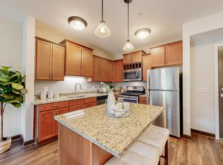 Victoria Flats, Victoria, MN 55386