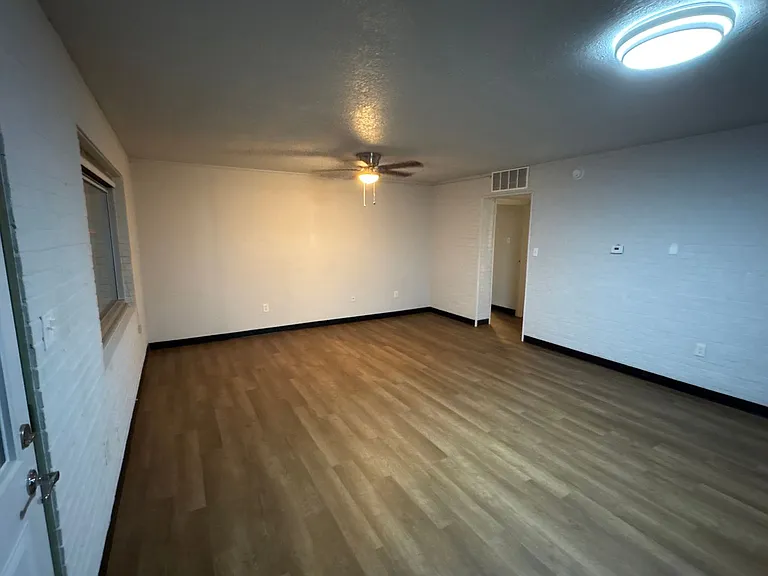 Bison Run apartments — Photo 7