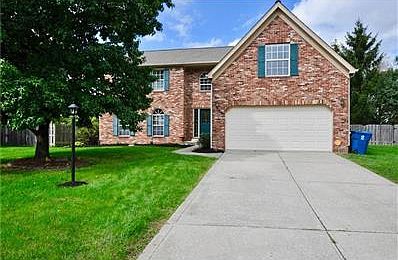 Beautiful custom built brick front home await. 4 bedrooms, large loft, 2.5 baths. Fully fenced yard, located on a quiet cul-de-sac!!