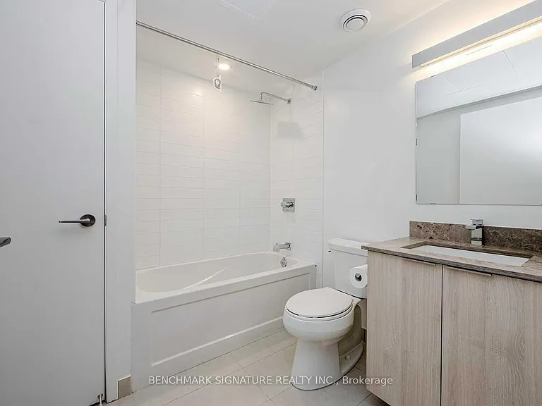 501 Yonge St #1201 — Photo 14