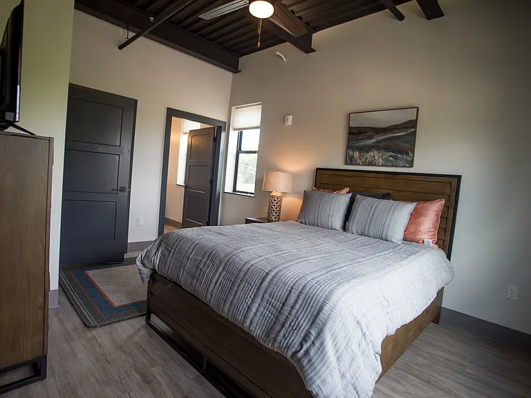 617 W Kalamazoo Ave #202 — Photo 12