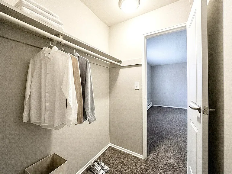 Orchard View Apartments — Photo 5