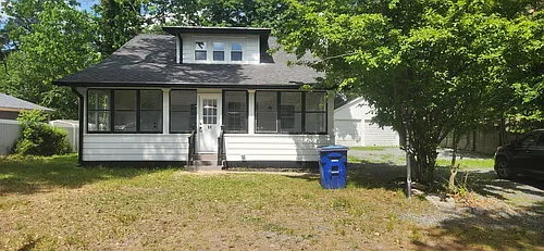 11 Gentian St Photo 1