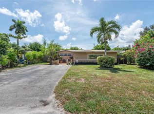 6726 Farragut St, Hollywood, FL 33024