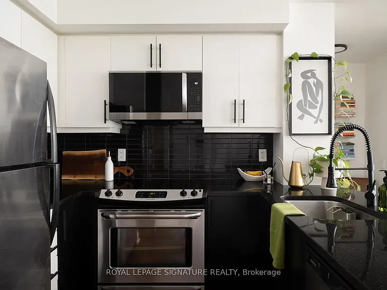 83 Redpath Ave #1706 — Photo 10