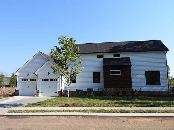 4th image of 5004 Grove Park Ct NE Lot 1