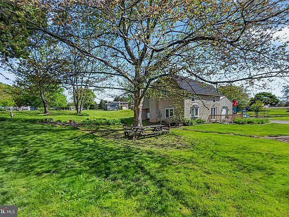 5th image of 59 Quaker Rd