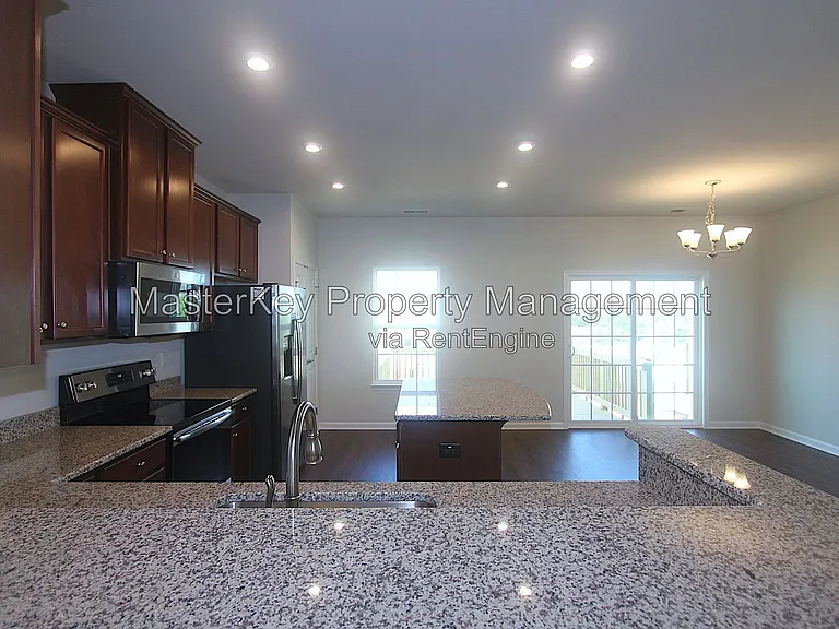 1160 Platform Dr — Photo 7