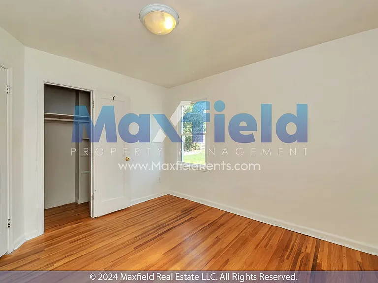 1525 E 2100 S — Photo 18