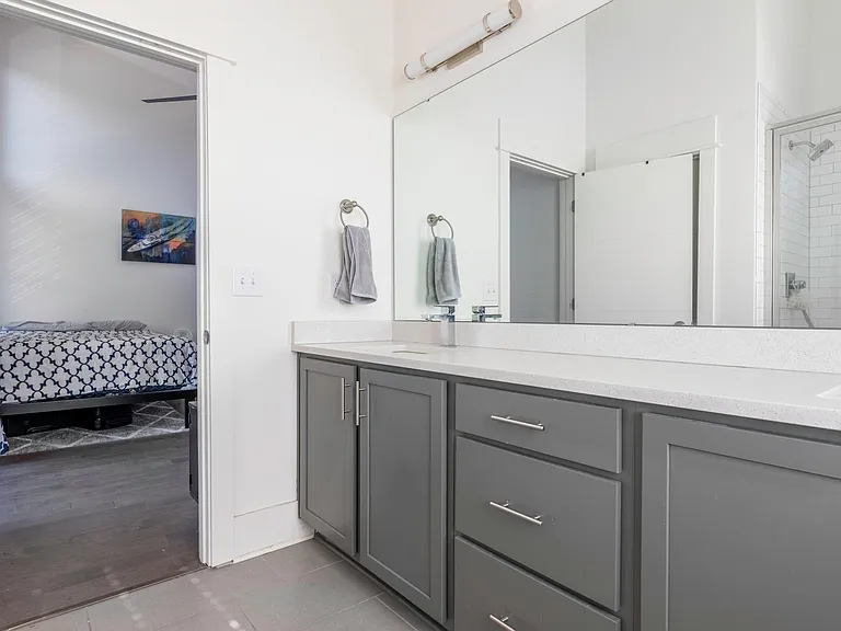 1708 Pegram St — Photo 10