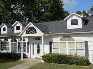 2529 Porter Dr, Waxhaw, NC 28173