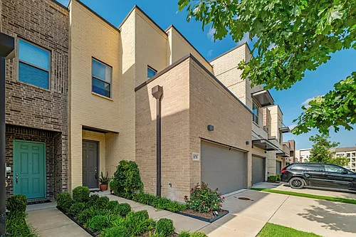 1078 Maverick Dr Photo 1