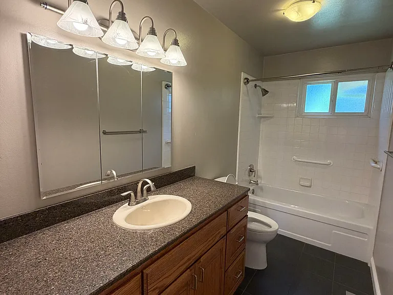 3743 Newark Dr — Photo 13