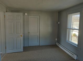 1687 Mendon Rd, Woonsocket, RI 02895