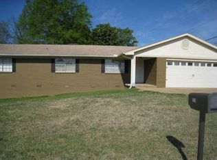8221 Park Ave, Sherwood, AR 72120