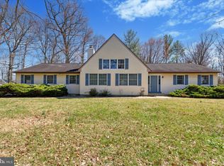 1074 Beech Hollow Rd, Ambler, PA 19002