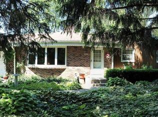 10112 W Green Tree Rd, Milwaukee, WI 53224