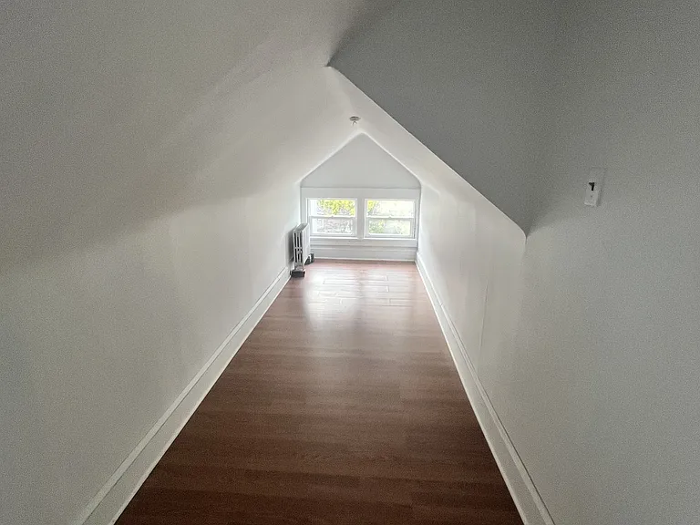 245 E Northampton St — Photo 9