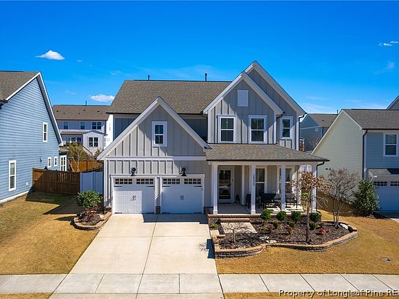 3rd image of 2533 Great Daisy Ln