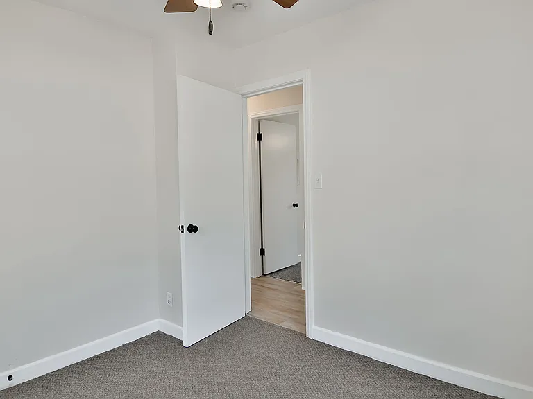 304 Merrill Ave — Photo 24