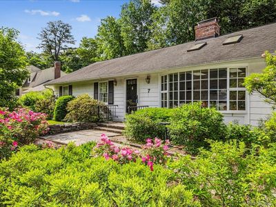 7 Branch Brook Drive, Simsbury, CT, 06070