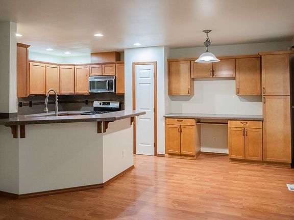 3rd image of 6214 80th Ave NE