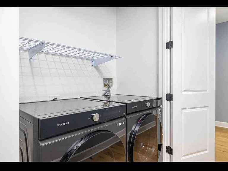 4311 W Fig St #2 — Photo 15