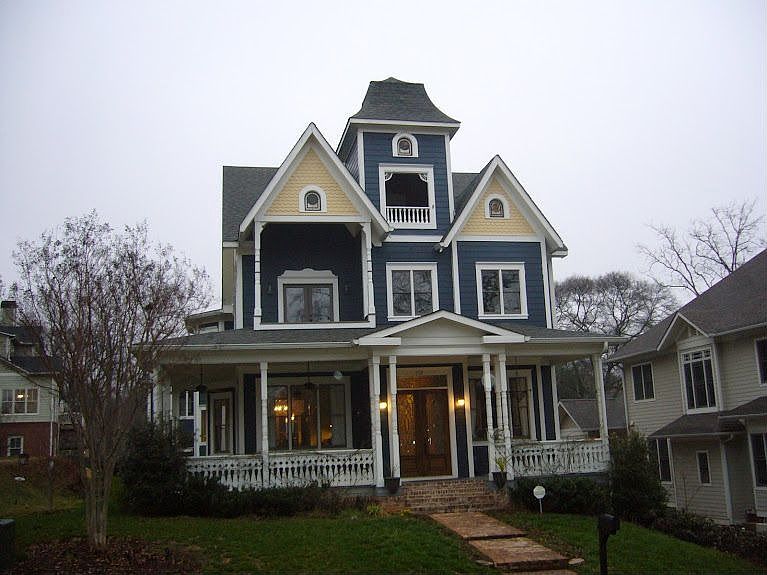 992 Carmel Ave