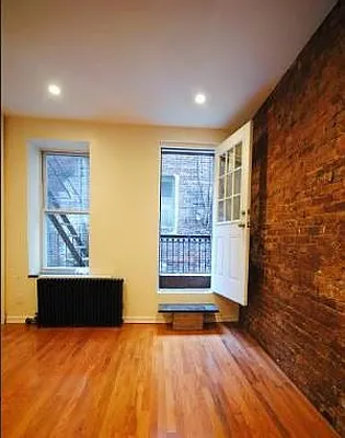 Rented by Platinum Properties | media 25