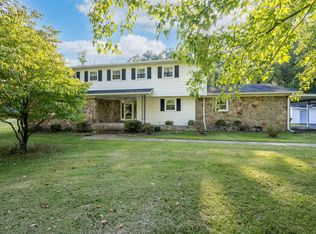 307 Golf Club Ln, Tullahoma, TN 37388
