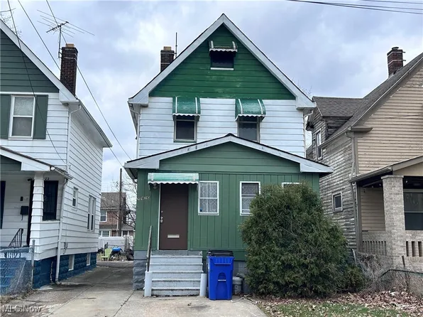 2920 E 111th St, Cleveland, OH 44104