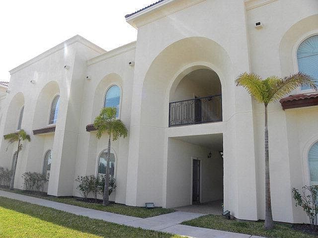 1st image of 1412 E Keeton Ave #26