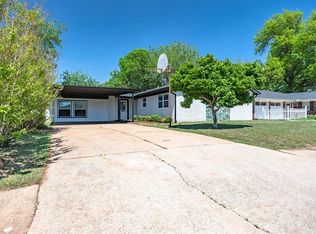 607 E 27th St, Edmond, OK 73013