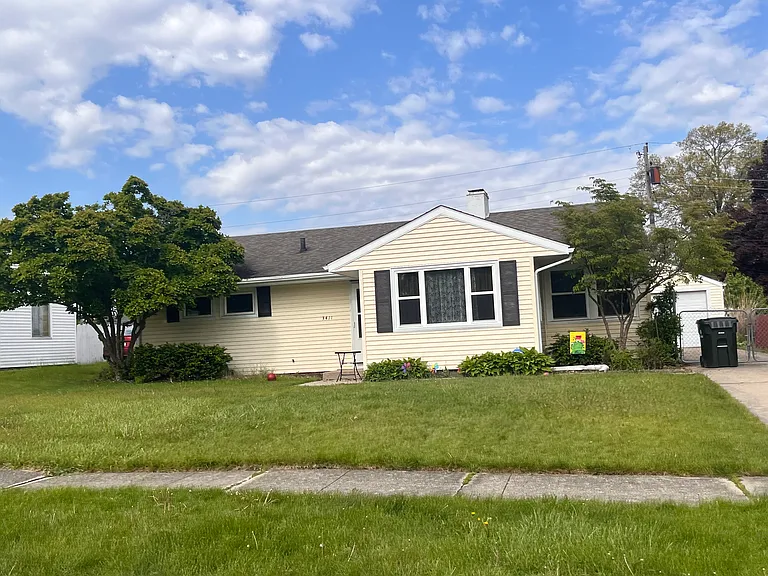 3411 Whitcomb Ave — Photo 44