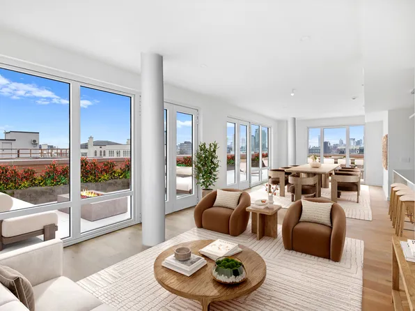 171 Calyer Street image 1 of 15