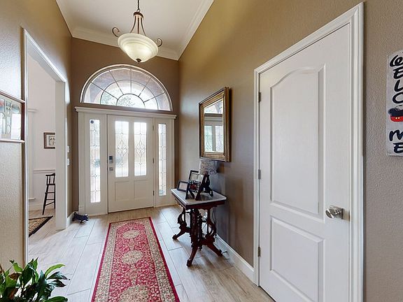 4th image of 5815 Grassland Blvd