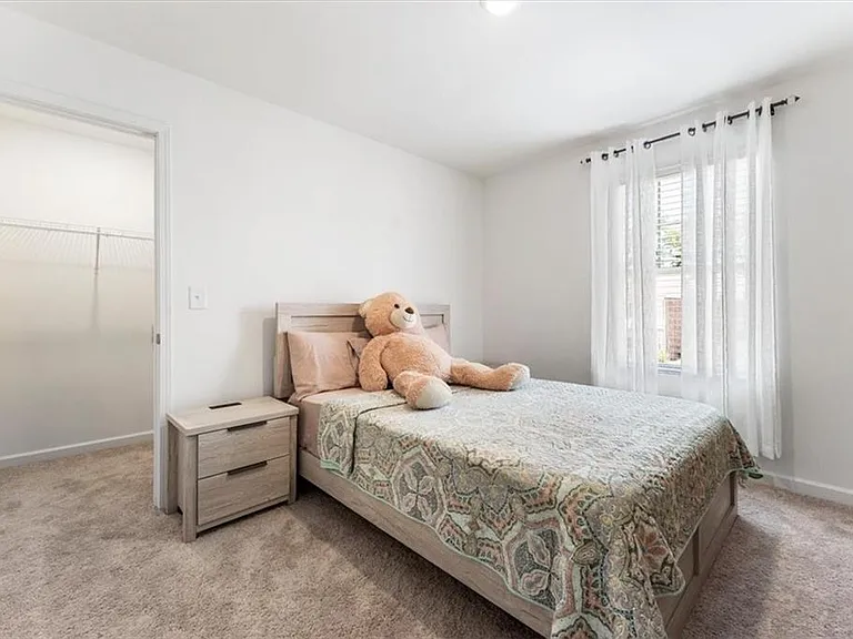2359 Argento Cir — Photo 50