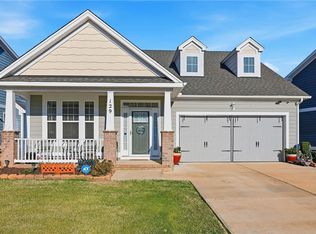 129 Brookside Ln, Suffolk, VA 23434