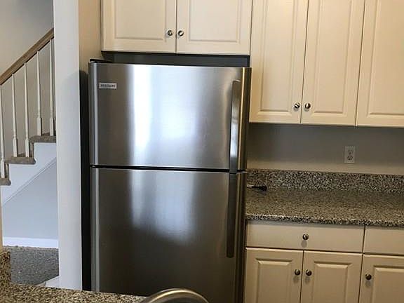 5th image of 1 Riverview Blvd APT 3-205