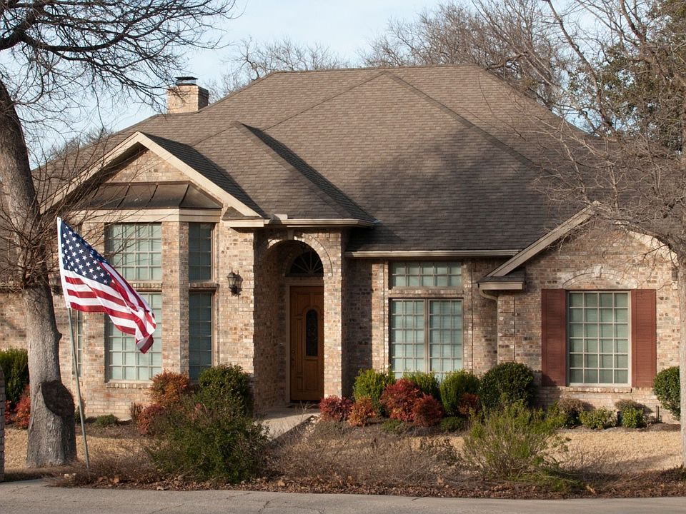 1st image of 416 Salado Creek Pl