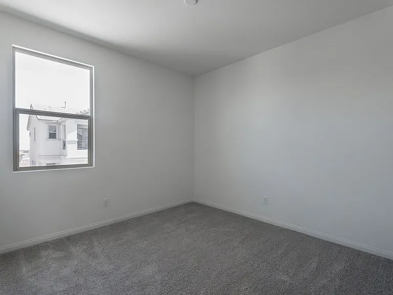 91 Cinder Cone Ln — Photo 17