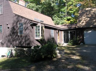 415 S Hemlock Rd, Charlestown, NH 03603