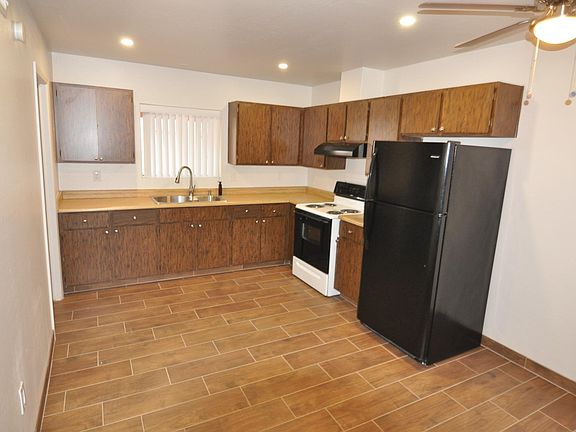 2nd image of 1509 E Ironwood Dr APT B