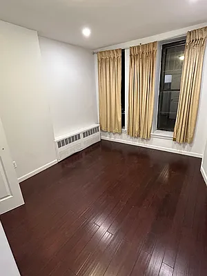 Rented by R New York | media 6