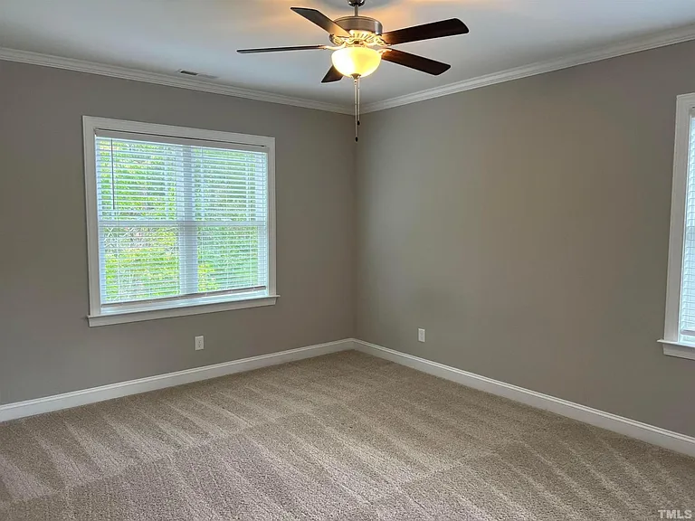 555 Mariah Towns Way — Photo 10