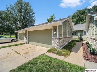 7420 South St UNIT 2, Lincoln, NE 68506