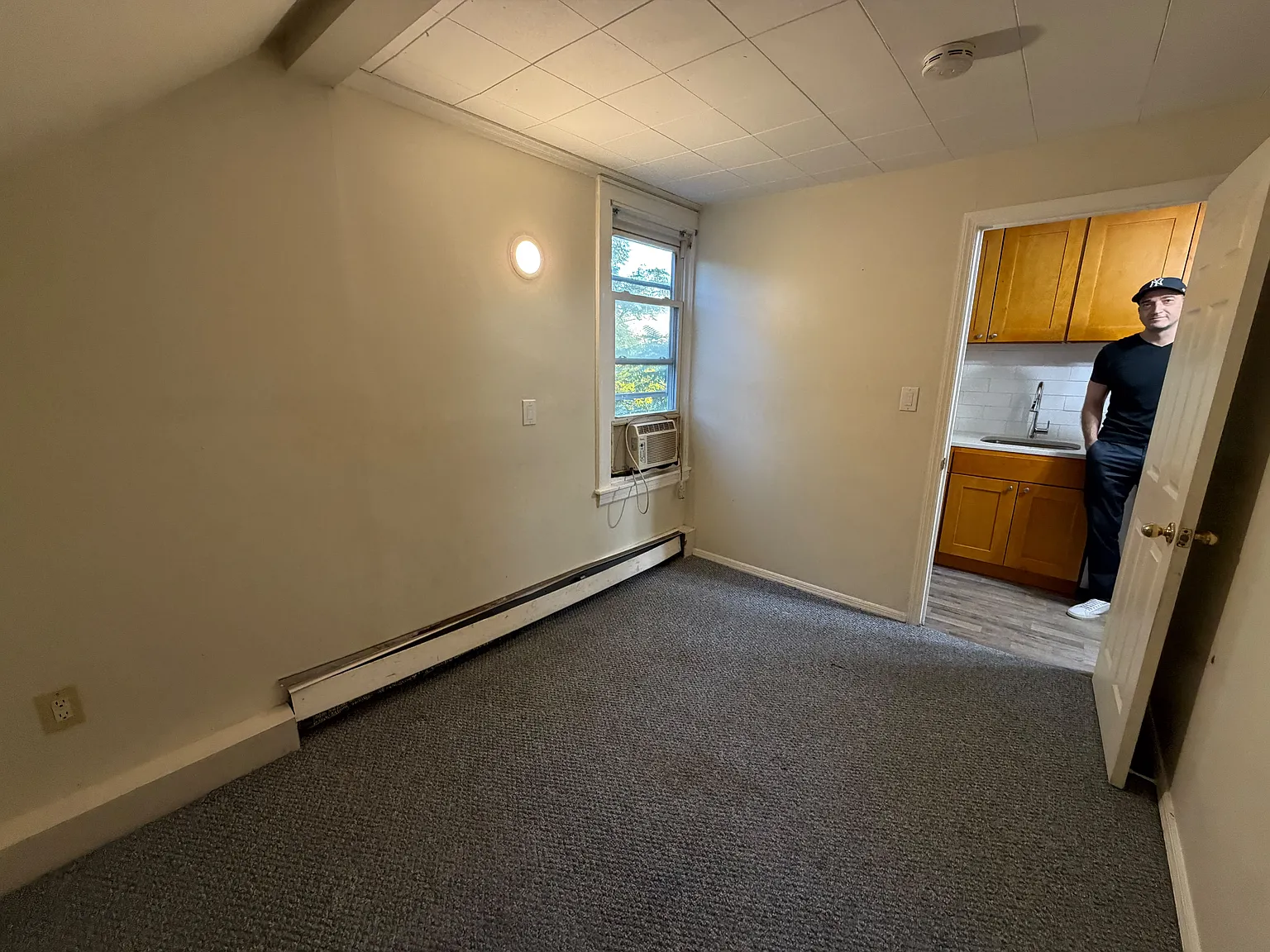 3 bed, $3,500 — Photo 3